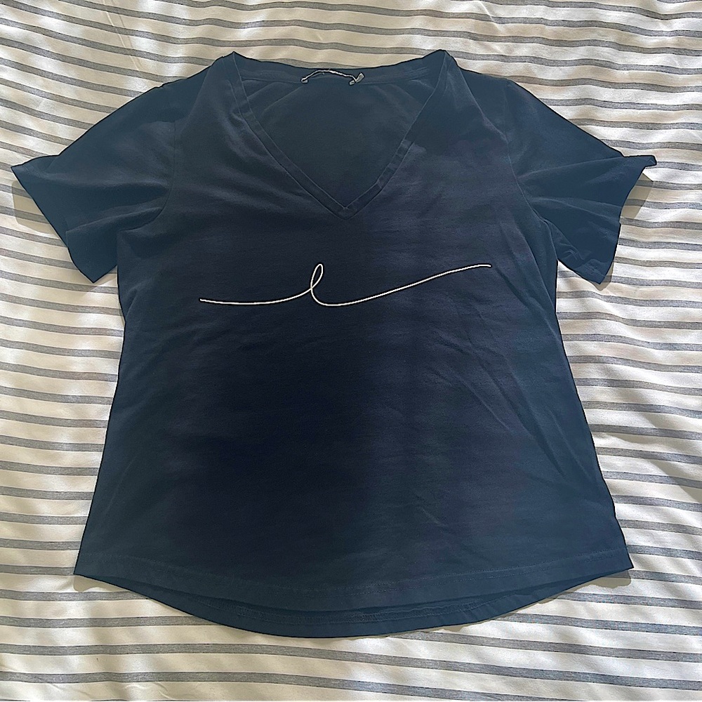 Byegreis Black Logo V Neck T Shirt Small